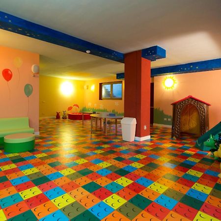 Hotel Delle Alpi パッソ・デル・トナーレ エクステリア 写真