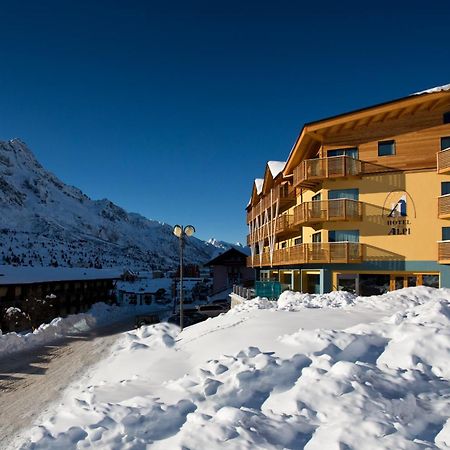Hotel Delle Alpi パッソ・デル・トナーレ エクステリア 写真
