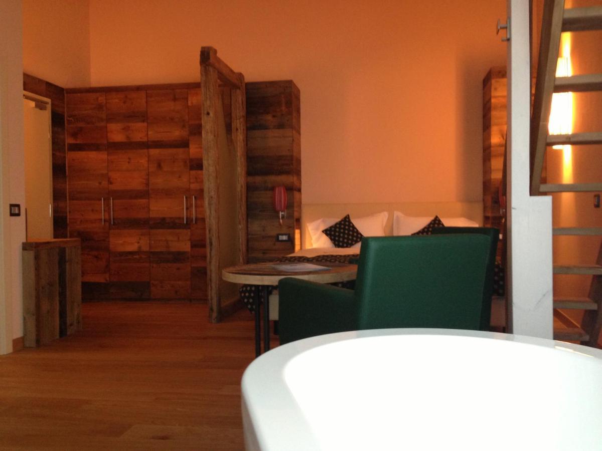 Hotel Delle Alpi パッソ・デル・トナーレ エクステリア 写真