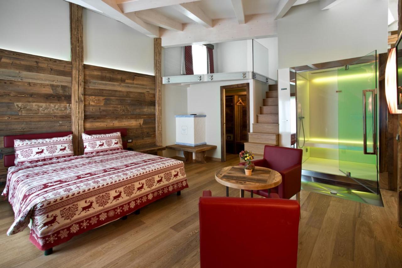 Hotel Delle Alpi パッソ・デル・トナーレ エクステリア 写真