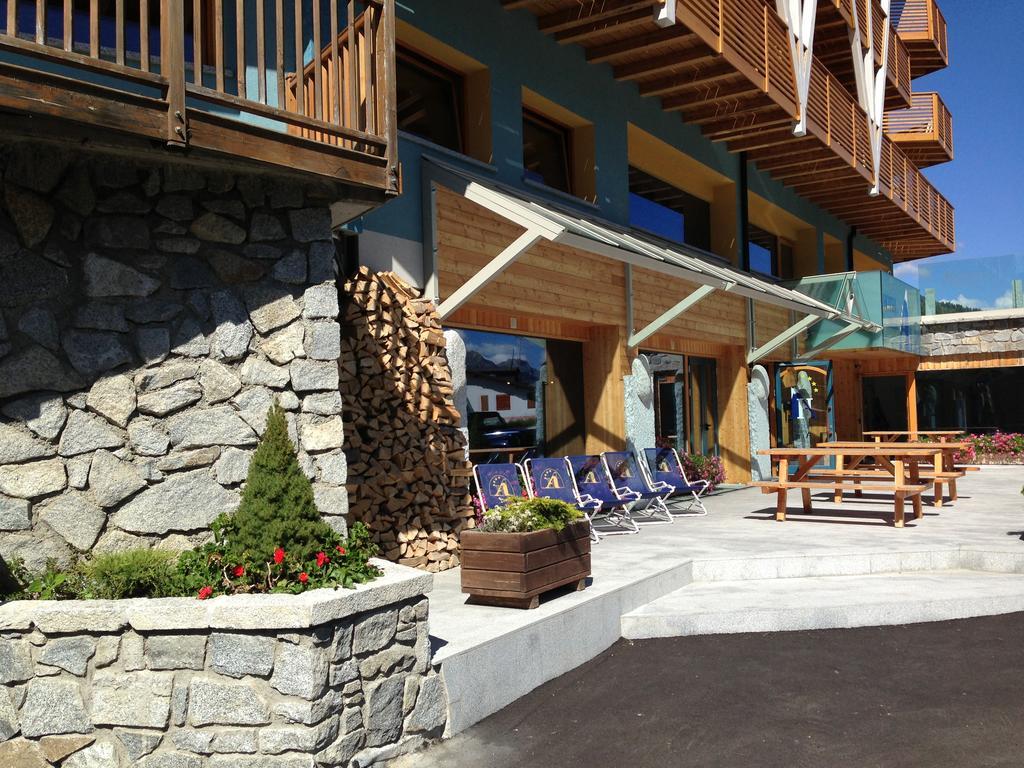 Hotel Delle Alpi パッソ・デル・トナーレ エクステリア 写真