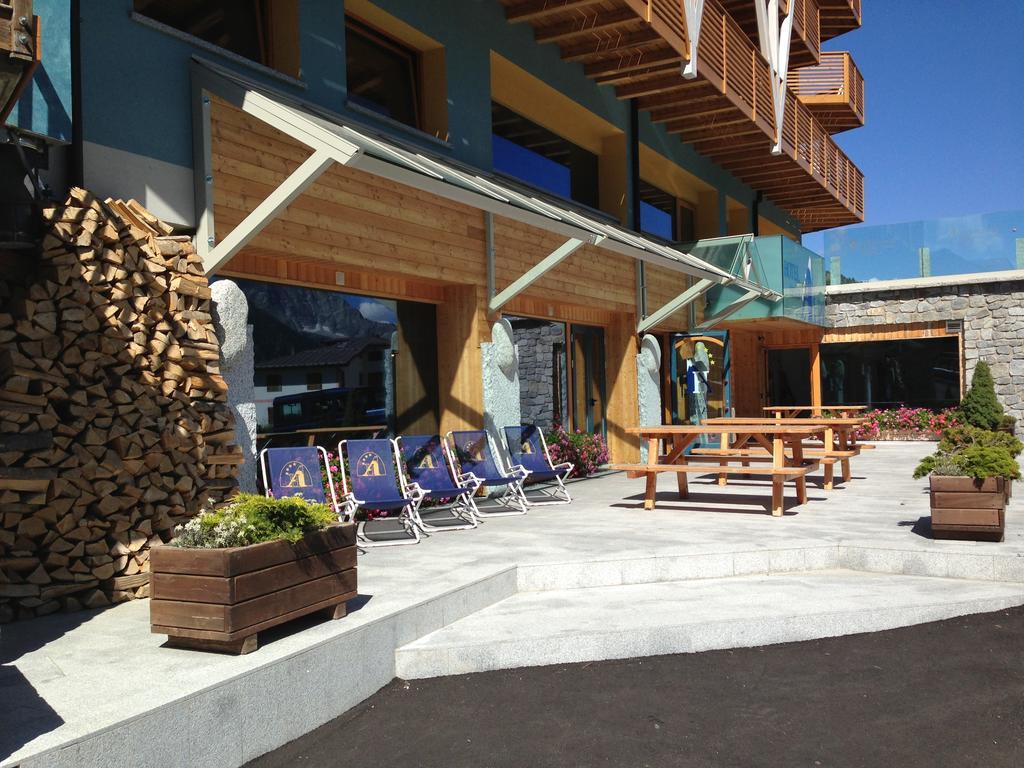 Hotel Delle Alpi パッソ・デル・トナーレ エクステリア 写真